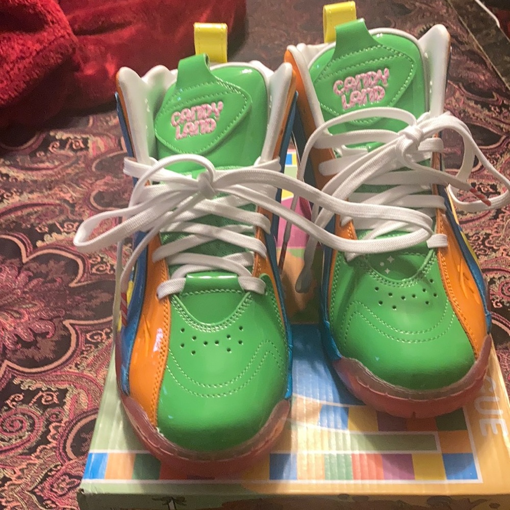 Brand new multi color candy land kamikaze II Reebok Men size 6 woman size 7.5